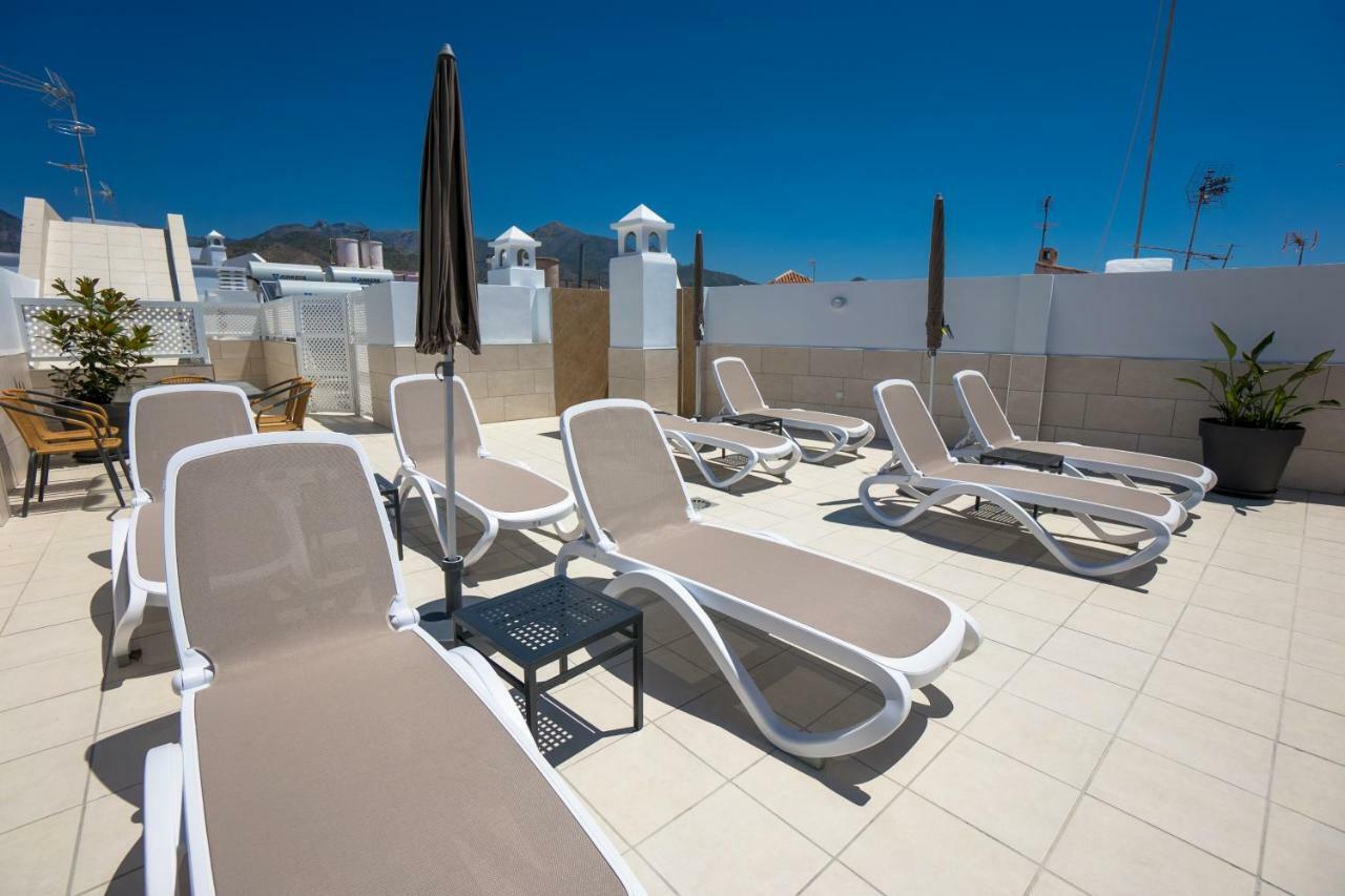 Apartamentos Mombasa 2 Planta Nerja Eksteriør billede
