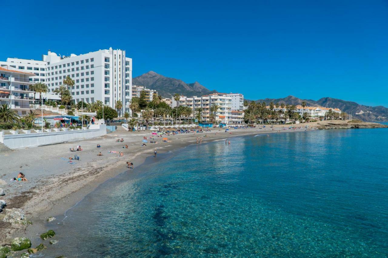 Apartamentos Mombasa 2 Planta Nerja Eksteriør billede